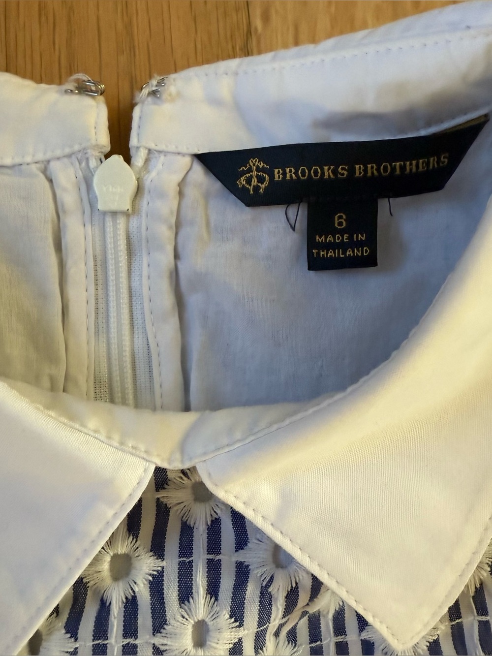 Brooks Brothers Size 6 Preppy Collared Embroidered Eyelet Cotton Tank Top - Picture 4 of 6